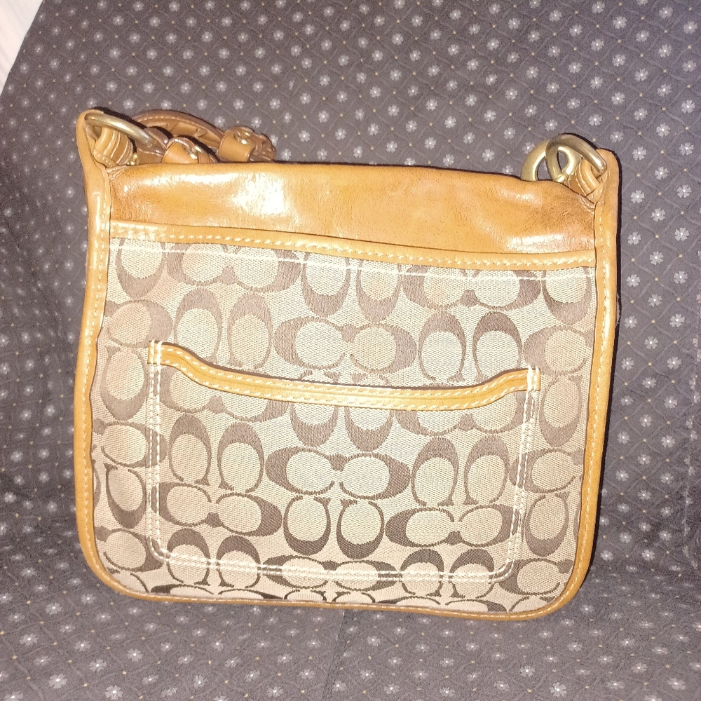 Coach bag - Picture 2 of 5